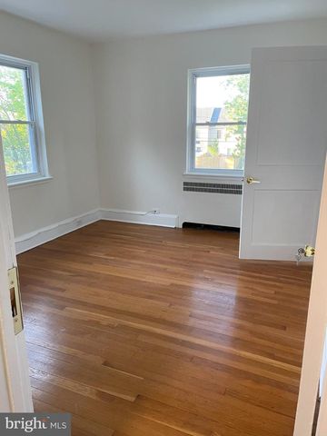 6305 E FORDHAM DR, Baltimore, MD 21215