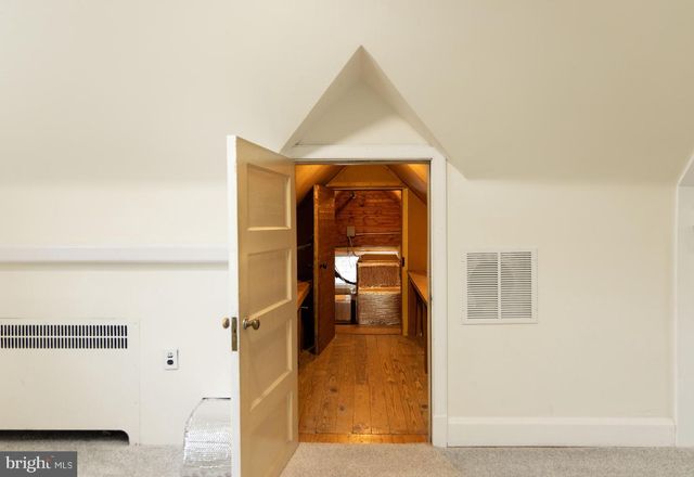 6305 E FORDHAM DR, Baltimore, MD 21215