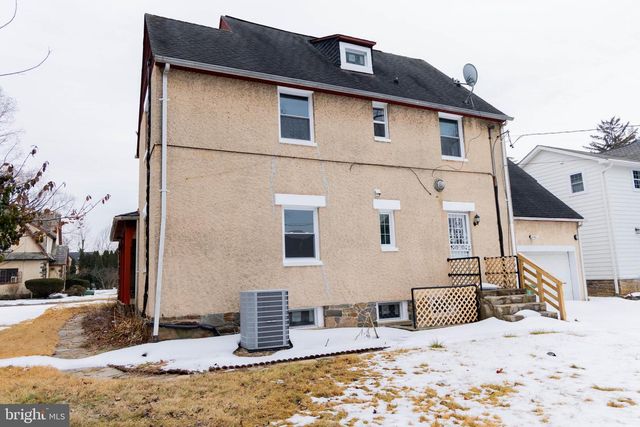 6305 E FORDHAM DR, Baltimore, MD 21215