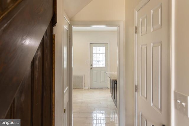 6305 E FORDHAM DR, Baltimore, MD 21215