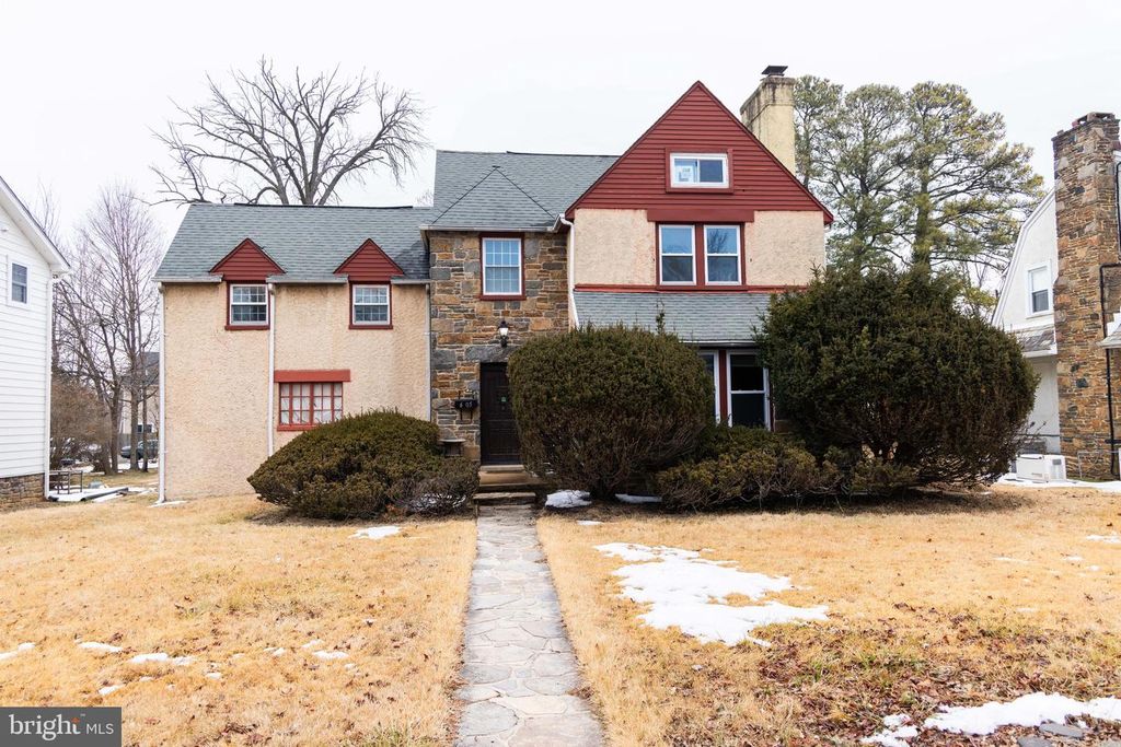 6305 E FORDHAM DR, Baltimore, MD 21215