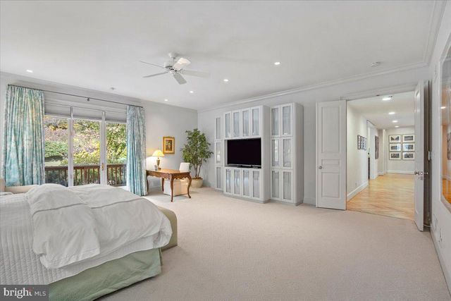 8917 HARVEST SQUARE CT, Potomac, MD 20854