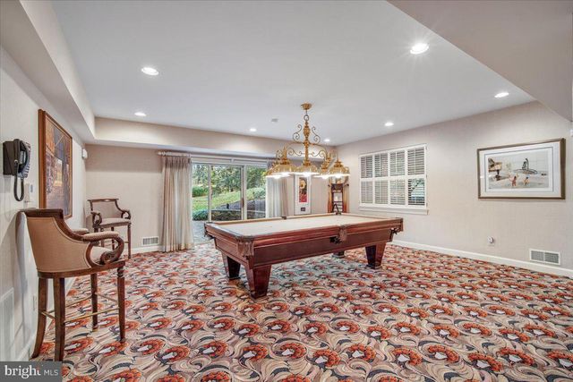 8917 HARVEST SQUARE CT, Potomac, MD 20854