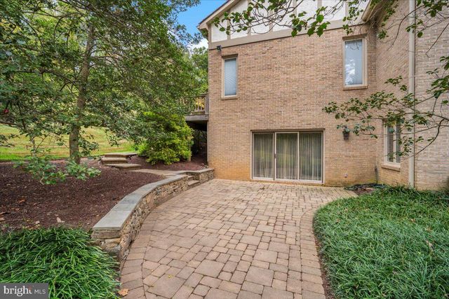 8917 HARVEST SQUARE CT, Potomac, MD 20854