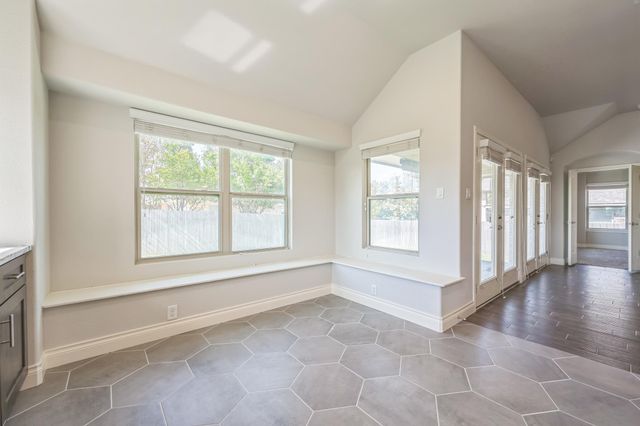 101 Lismore ST, Hutto, TX 78634