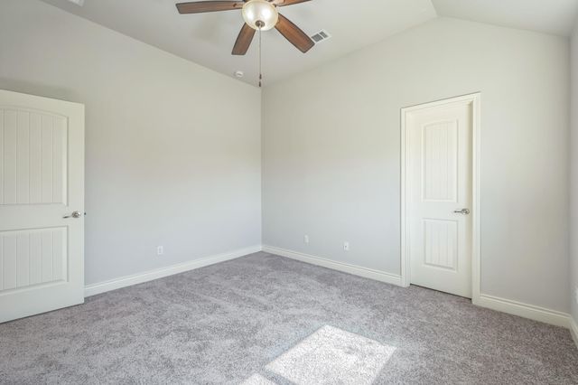 101 Lismore ST, Hutto, TX 78634