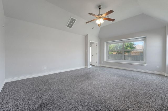 101 Lismore ST, Hutto, TX 78634