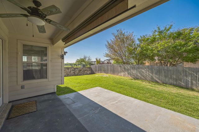 101 Lismore ST, Hutto, TX 78634