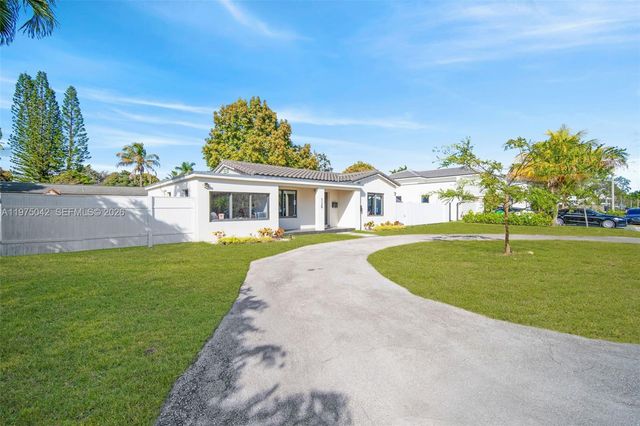 529 NE 109th St, Miami, FL 33161