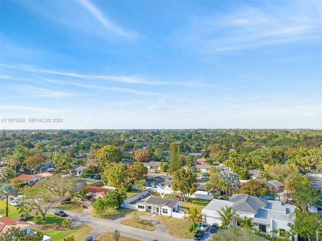 529 NE 109th St, Miami, FL 33161