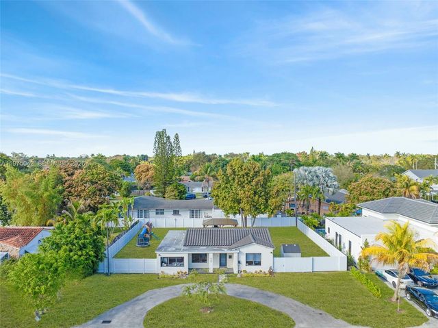 529 NE 109th St, Miami, FL 33161