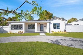 529 NE 109th St, Miami, FL 33161