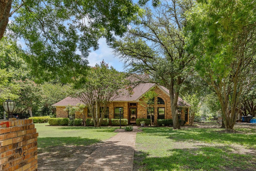 205 Covey Lane, Mckinney, TX 75071