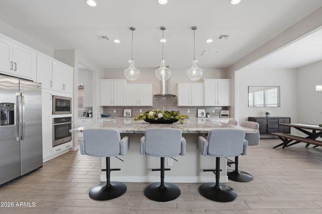 2573 E Mayberry Avenue, Gilbert, AZ 85297