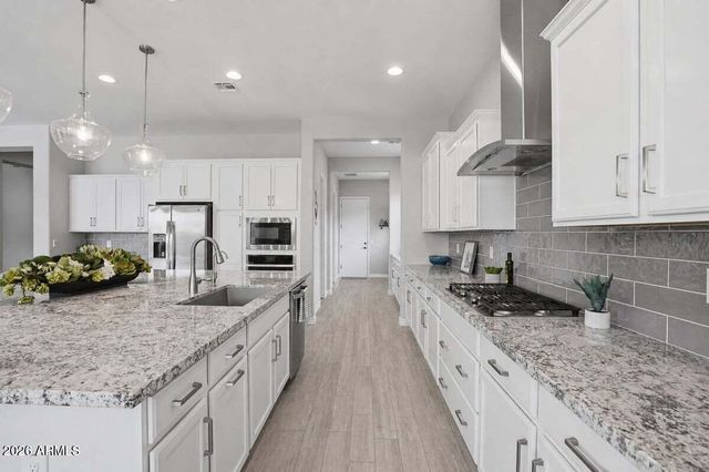 2573 E Mayberry Avenue, Gilbert, AZ 85297