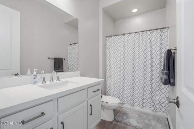 2573 E Mayberry Avenue, Gilbert, AZ 85297