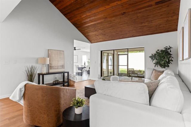 11508 ROBLES DEL RIO PLACE, Temple Terrace, FL 33617