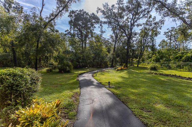 11508 ROBLES DEL RIO PLACE, Temple Terrace, FL 33617