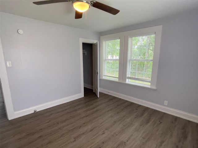 74 County Road 2415, Hull, TX 77564