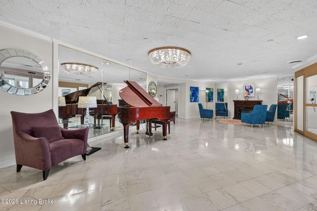 5100 US-42 441, Louisville, KY 40241