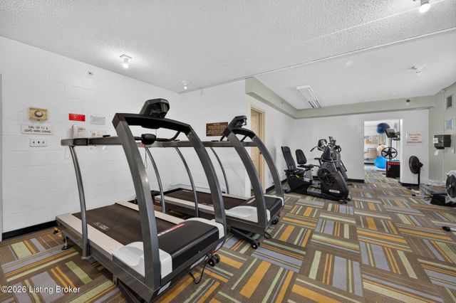 5100 US-42 441, Louisville, KY 40241