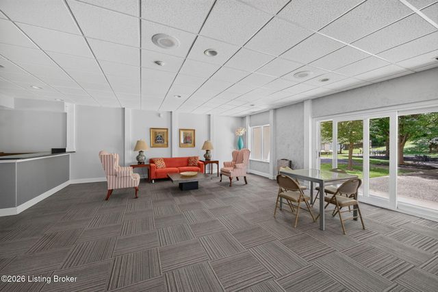 5100 US-42 441, Louisville, KY 40241