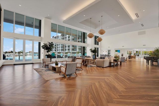 920 N OSCEOLA AVENUE 301, Clearwater, FL 33755