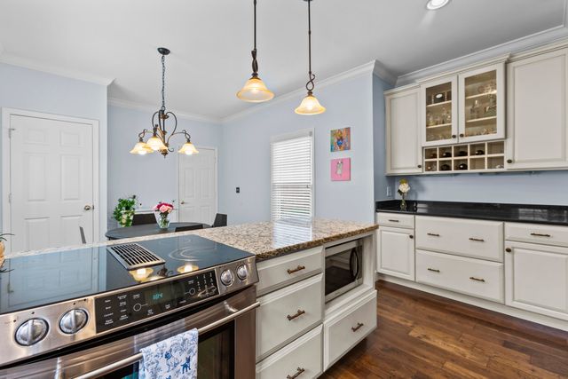 1574 Casper Court, Lexington, KY 40511