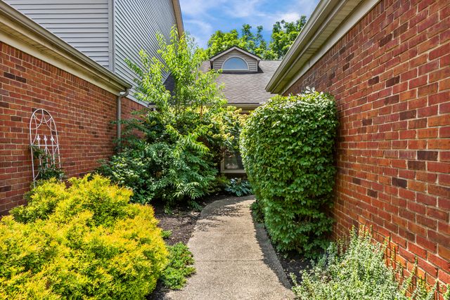 1574 Casper Court, Lexington, KY 40511