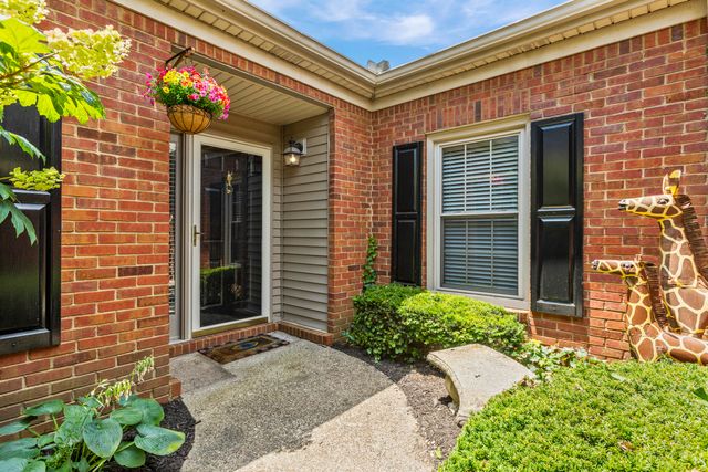 1574 Casper Court, Lexington, KY 40511