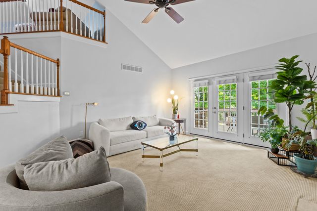 1574 Casper Court, Lexington, KY 40511