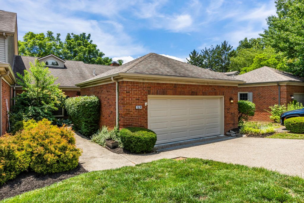 1574 Casper Court, Lexington, KY 40511
