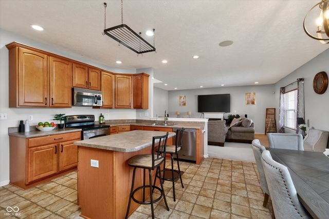 6678 Avalon Boulevard, Avon, IN 46123