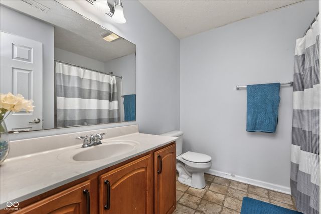 6678 Avalon Boulevard, Avon, IN 46123