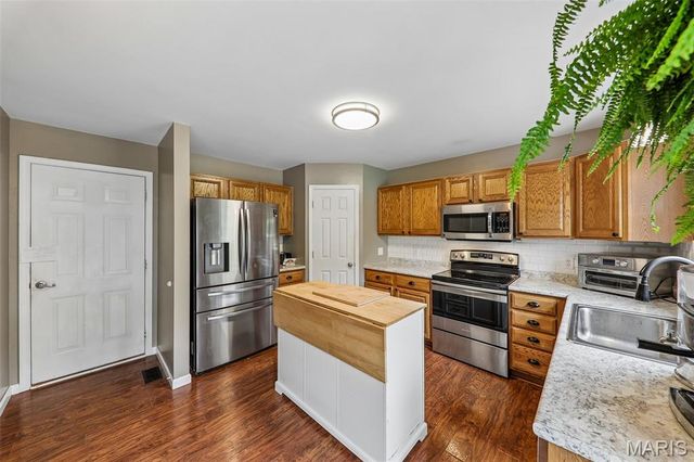 5740 Portsmouth Lane, House Springs, MO 63051