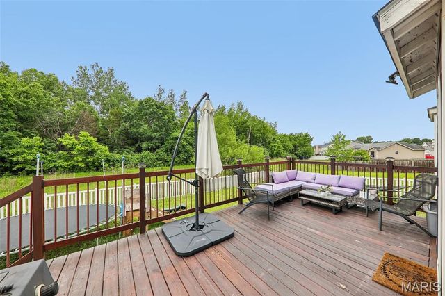 5740 Portsmouth Lane, House Springs, MO 63051