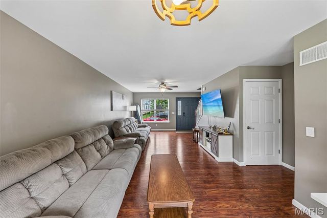 5740 Portsmouth Lane, House Springs, MO 63051