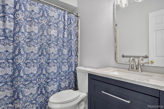 25245 Franklin Terrace 3, South Lyon, MI 48178