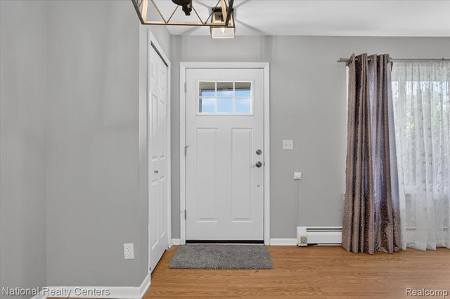 25245 Franklin Terrace 3, South Lyon, MI 48178