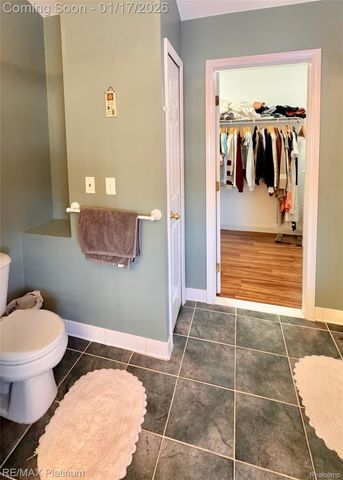 1267 Woodland Springs Drive, Genoa Township, MI 48843