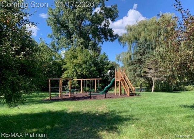 1267 Woodland Springs Drive, Genoa Township, MI 48843
