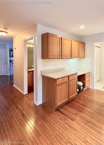 1267 Woodland Springs Drive, Genoa Township, MI 48843