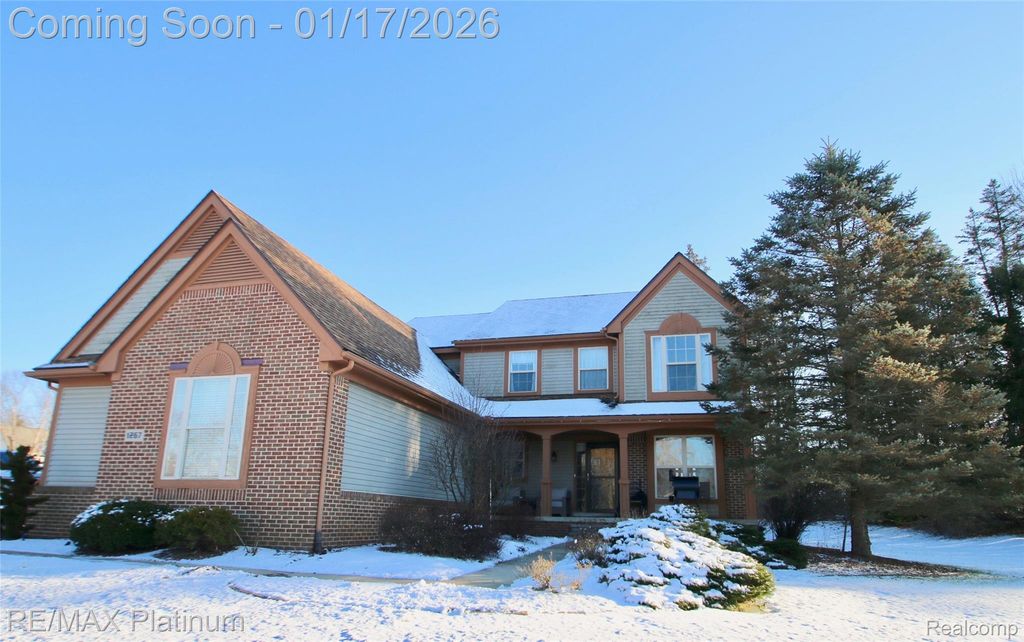 1267 Woodland Springs Drive, Genoa Township, MI 48843