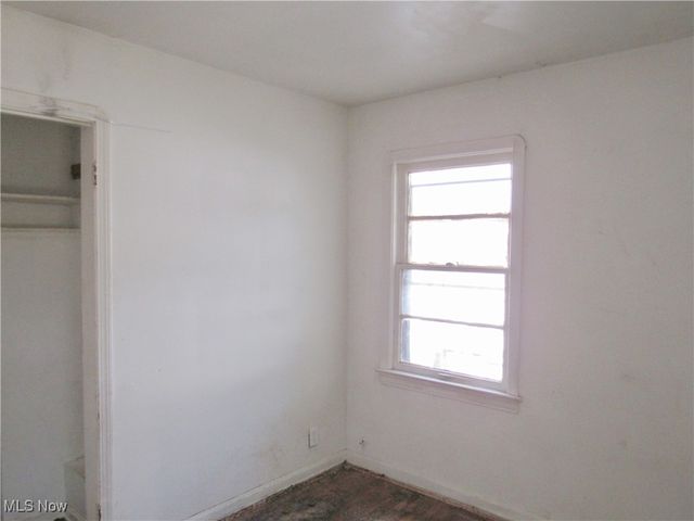 5247 Henry Street, Maple Heights, OH 44137