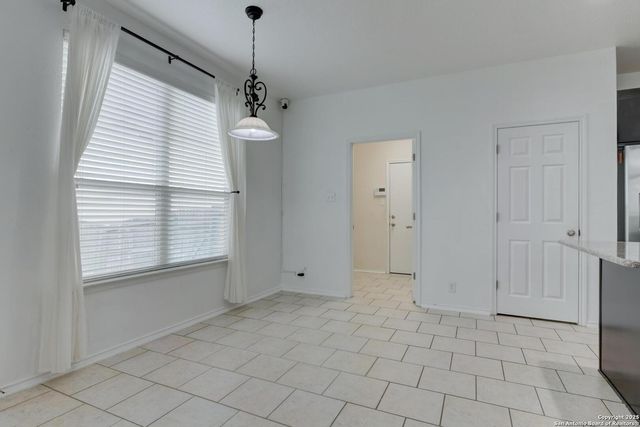9842 Common Law, Converse, TX 78109