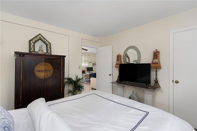 141 Redwood Road, Portsmouth, RI 02871