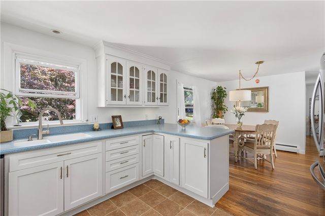 141 Redwood Road, Portsmouth, RI 02871