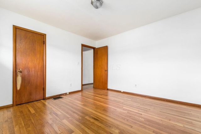 672 E Mithoff Street, Columbus, OH 43206