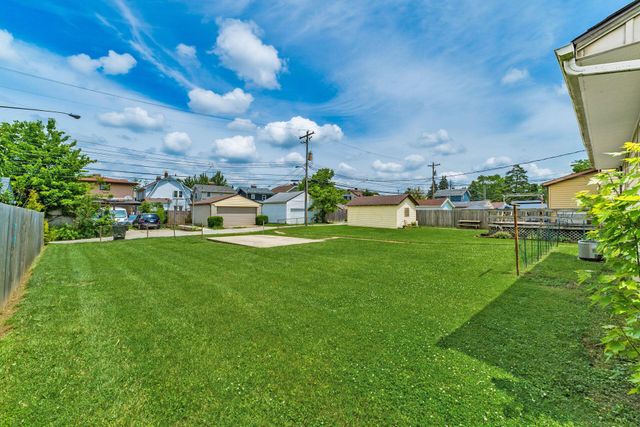672 E Mithoff Street, Columbus, OH 43206