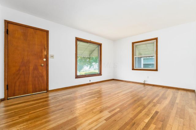 672 E Mithoff Street, Columbus, OH 43206
